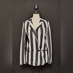 Zapa Woman Black and White Striped Blazer Small